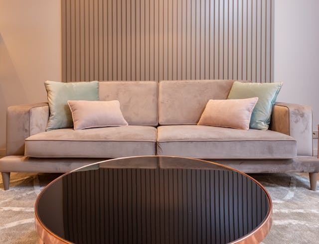 pexels-artbovich-7018400 Symmetrical beige livingroom